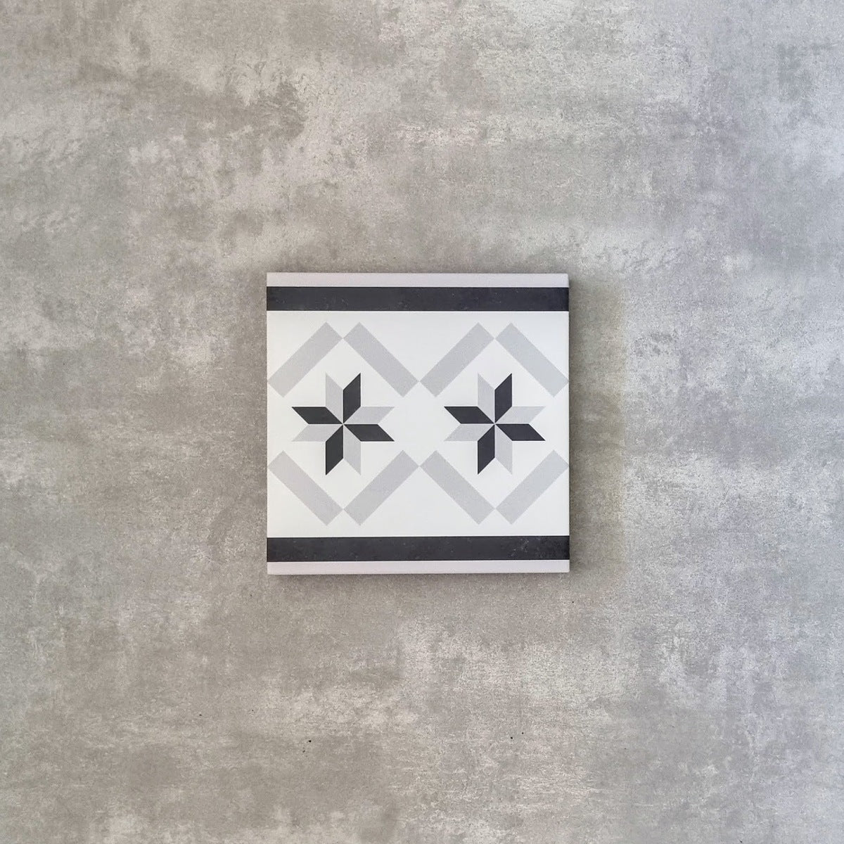 FULL TILE SAMPLE Canterbury Star Side/Border