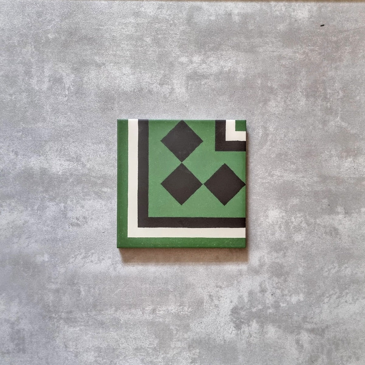 Greenbrook Manor Corner 20cm x 20cm