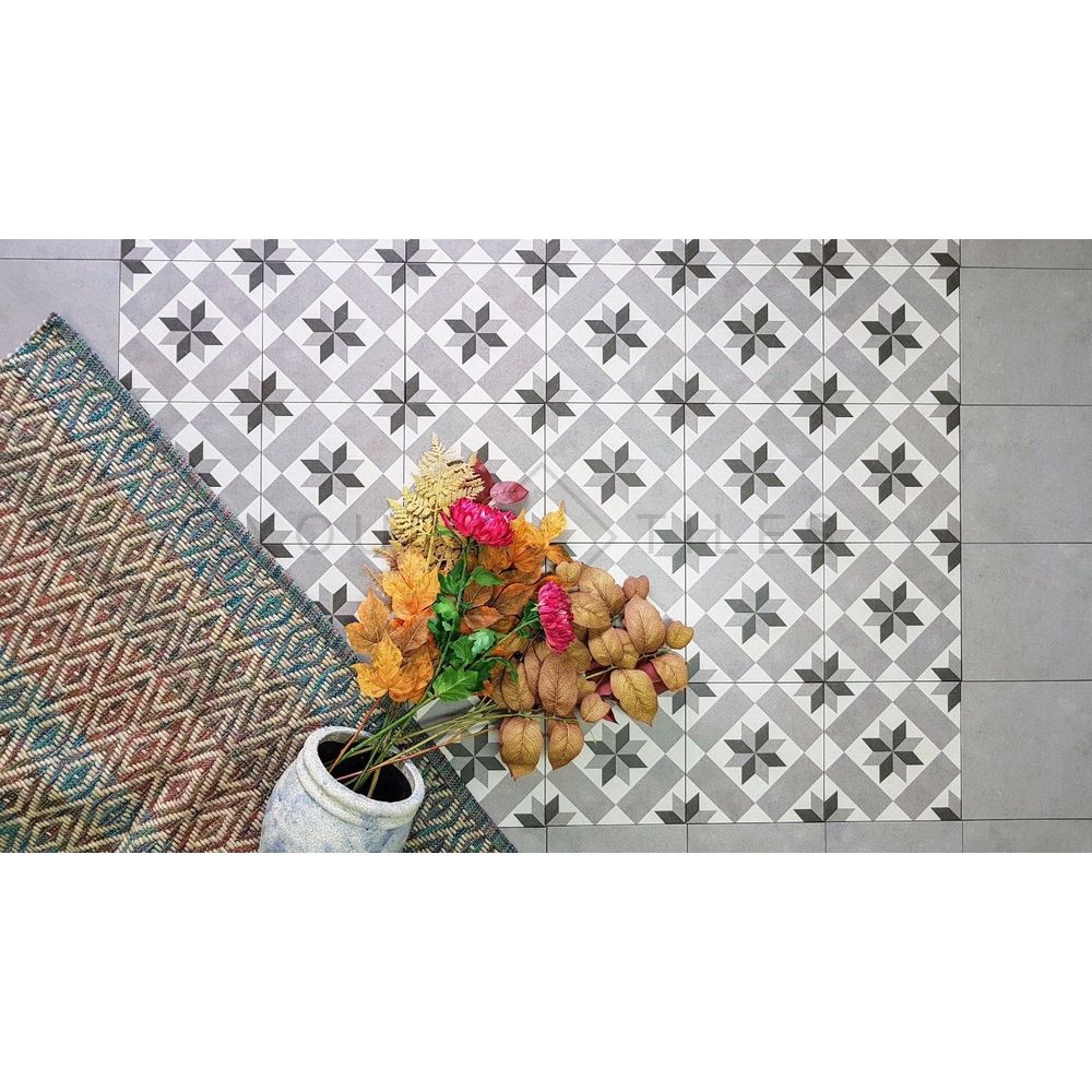 FULL TILE SAMPLE Gerald Grey