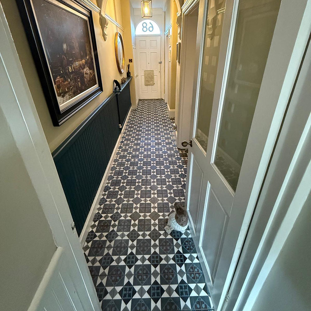 Westminster Manor A Victorian Tile 20cm x 20cm