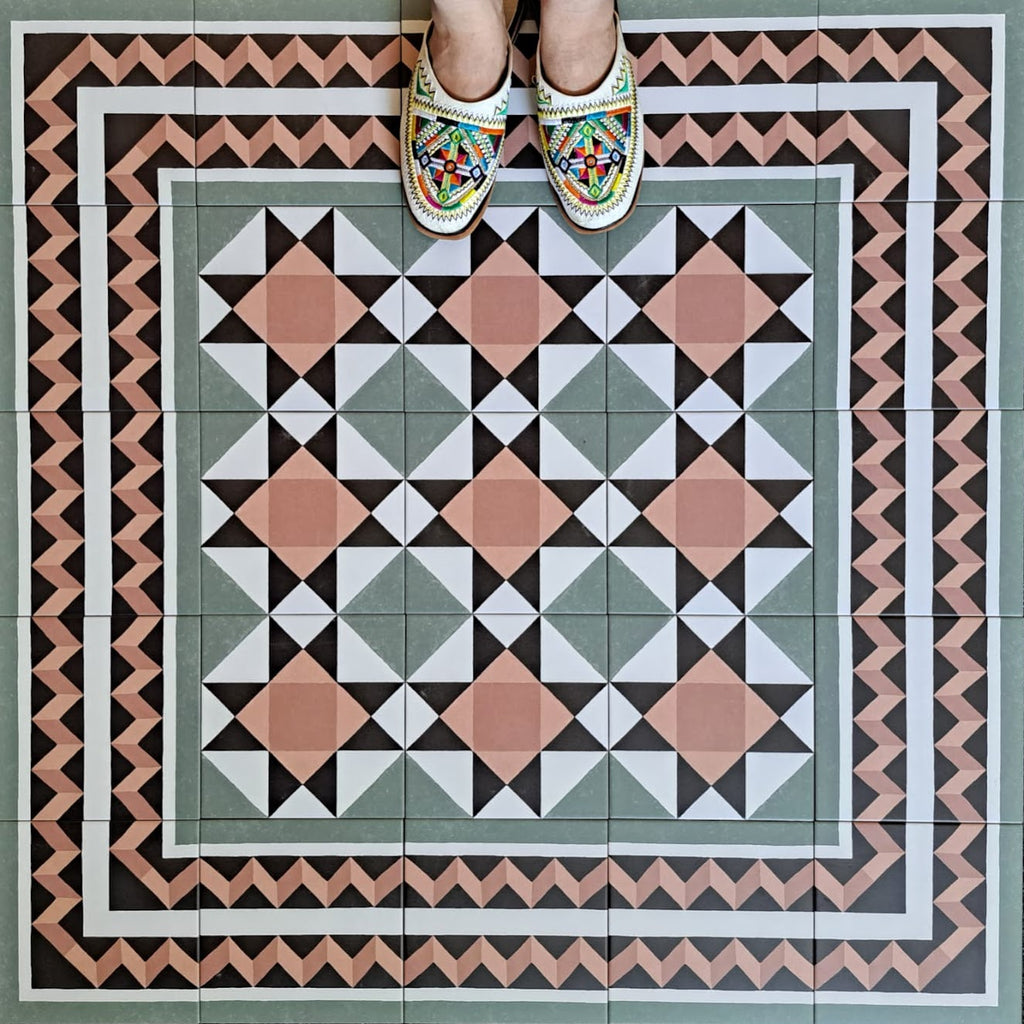 Farnham Manor Corner Victorian Tiles 20cm x 20cm