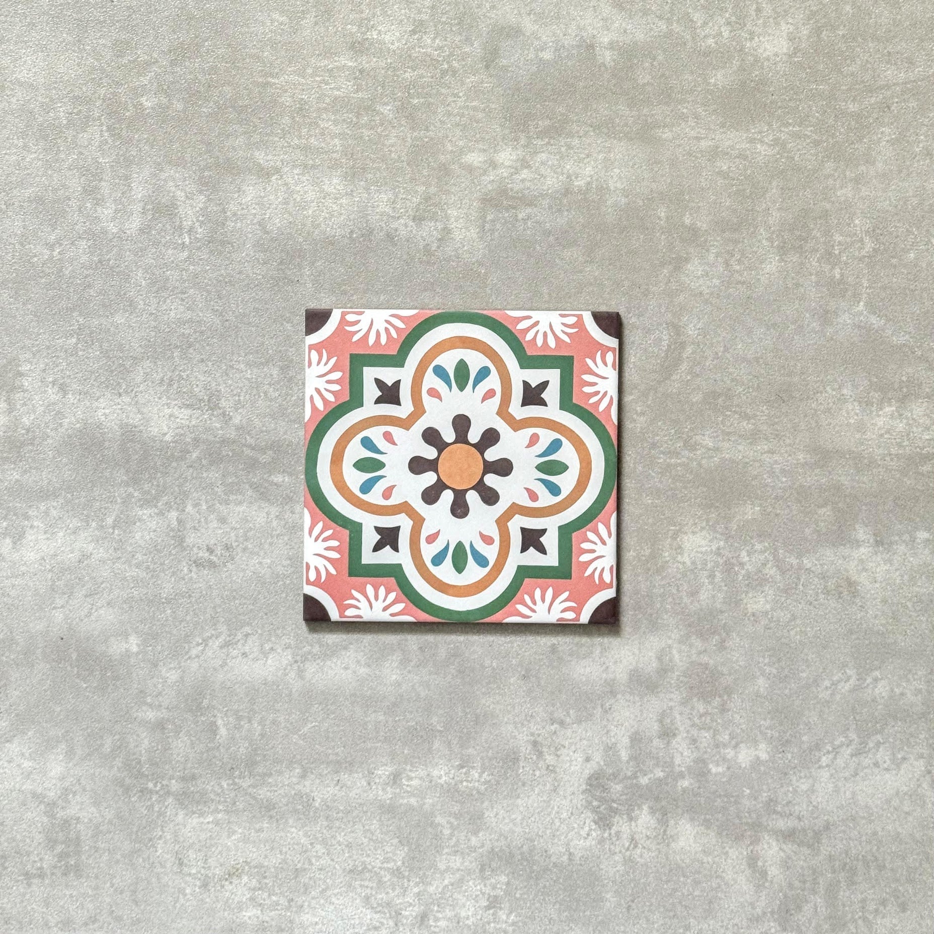 FULL TILE SAMPLE Cuba Paradise 20cm x 20cm