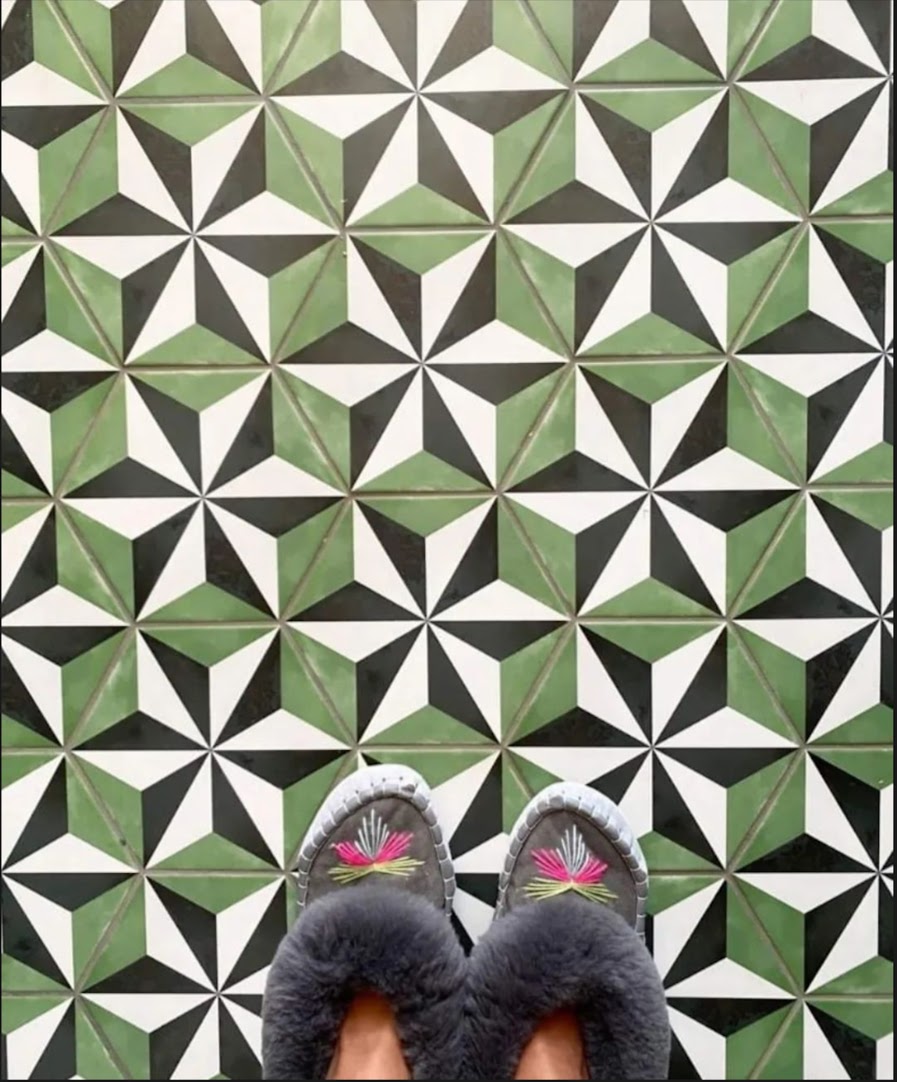 Babylon Starburst Hexagon Green Tiles 18.7cm x 21.6cm