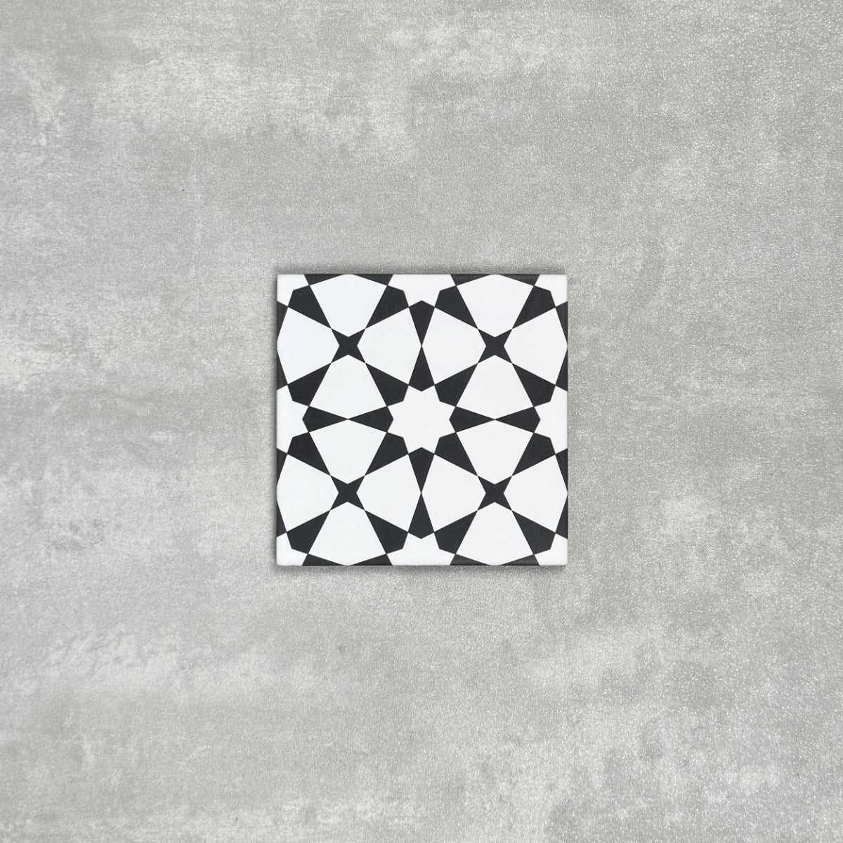 FULL TILE SAMPLE Agadir MINI Black and White 15cm x 15cm