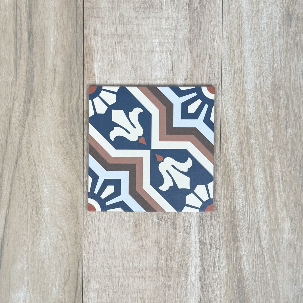 FULL TILE SAMPLE Balthazar Grand 20cm x 20cm