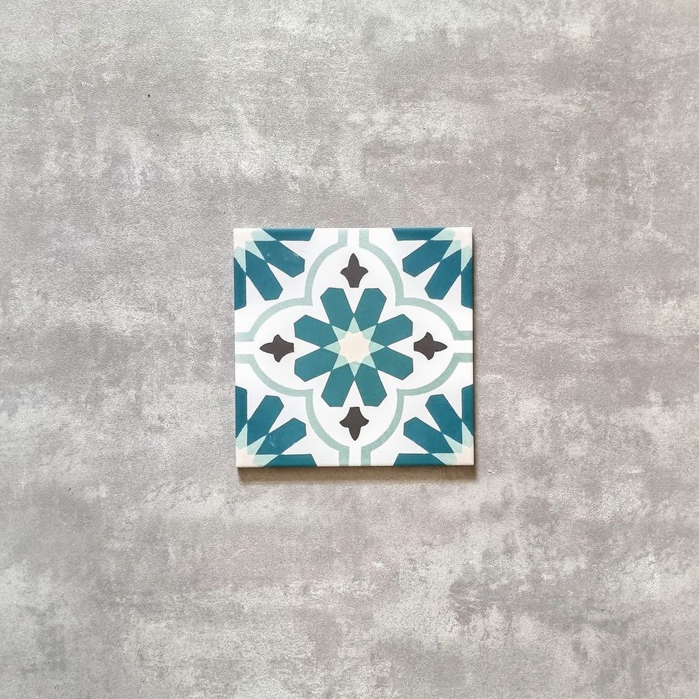 FULL TILE SAMPLE Clara Teal 20cm x 20cm