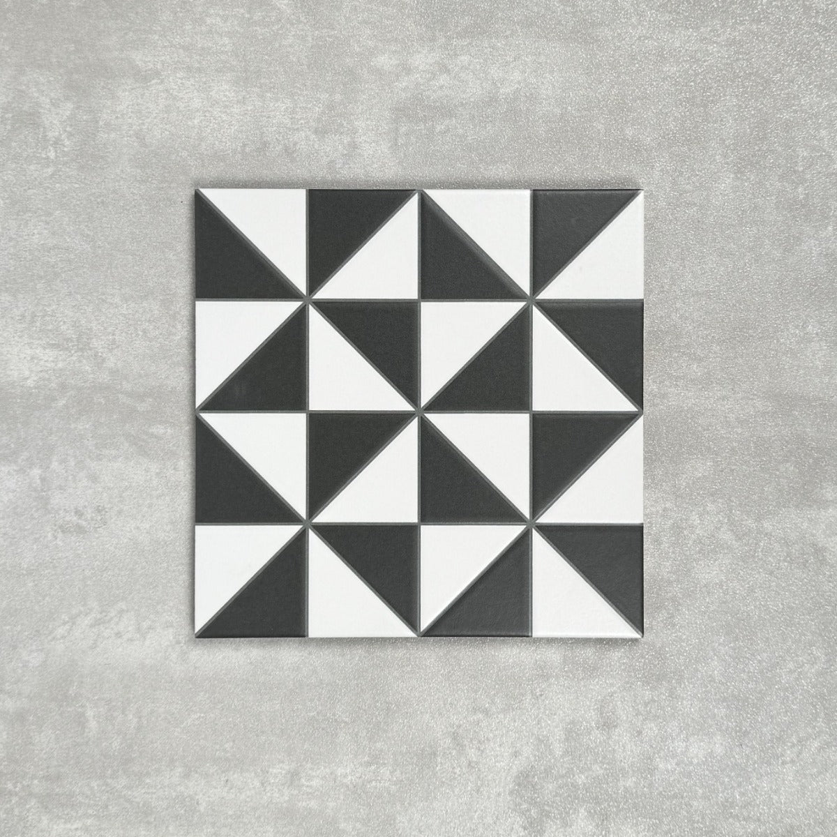 FULL TILE SAMPLE Fulham Black 25cm x 25cm