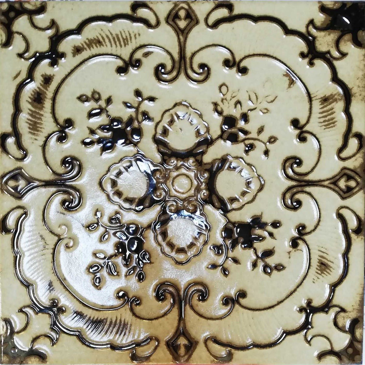 FULL TILE SAMPLE Kintsukuroi Toffee 30.5cm x 30.5cm