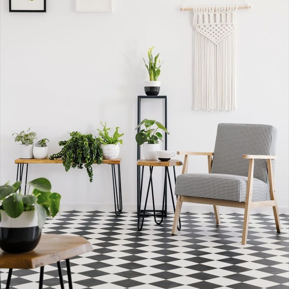 Manor Plain Black Base Tile 20cm x 20cm