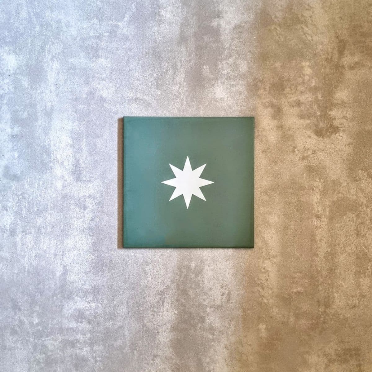 Supernova Decor Green 20cm x 20cm