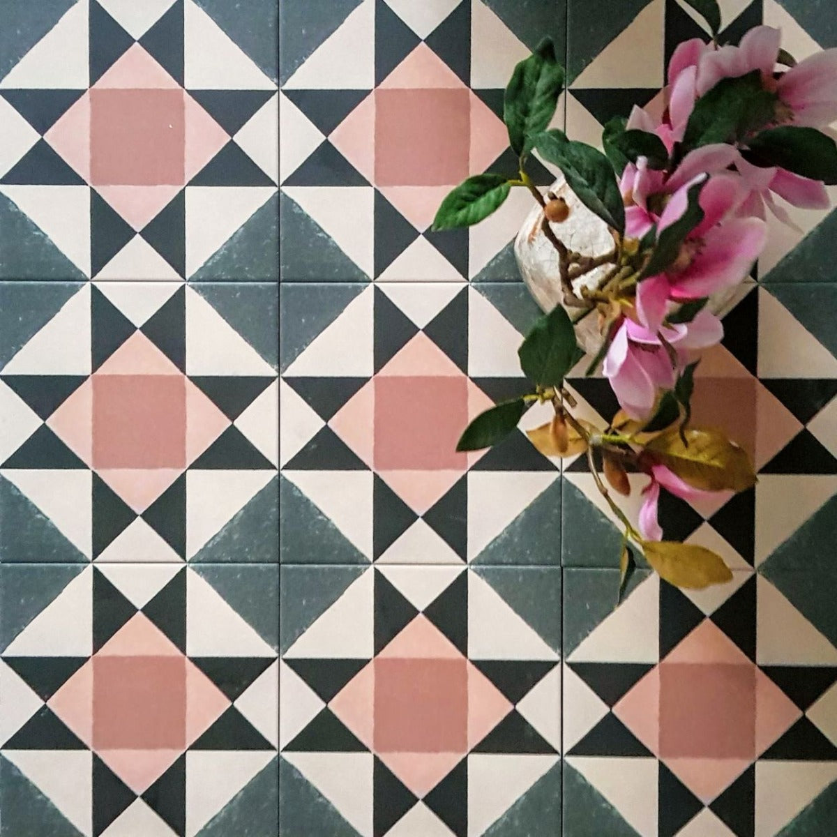 Richmond Manor Victorian Tiles 20cm x 20cm