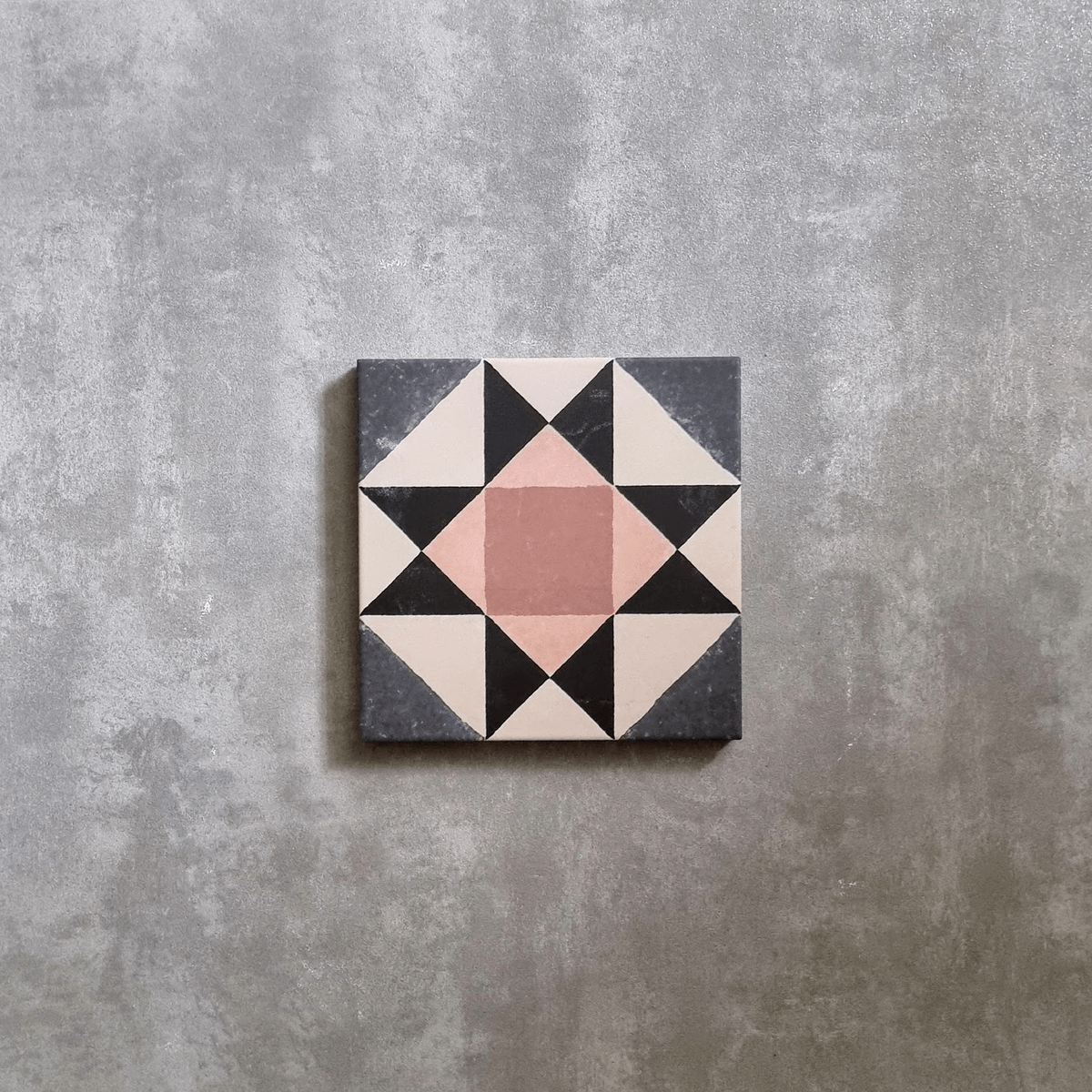 FULL TILE SAMPLE Richmond Manor 20cm x 20cm