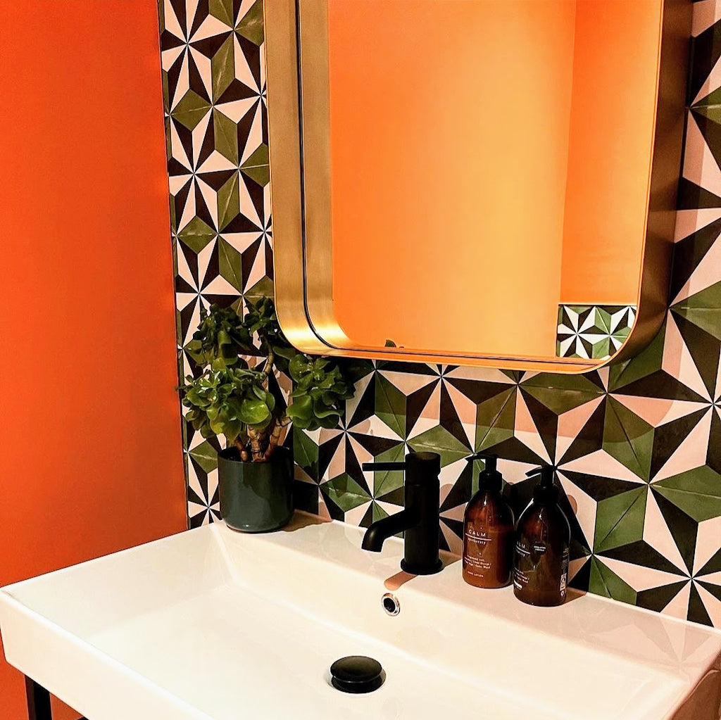Babylon Starburst Hexagon Green Tiles 18.7cm x 21.6cm
